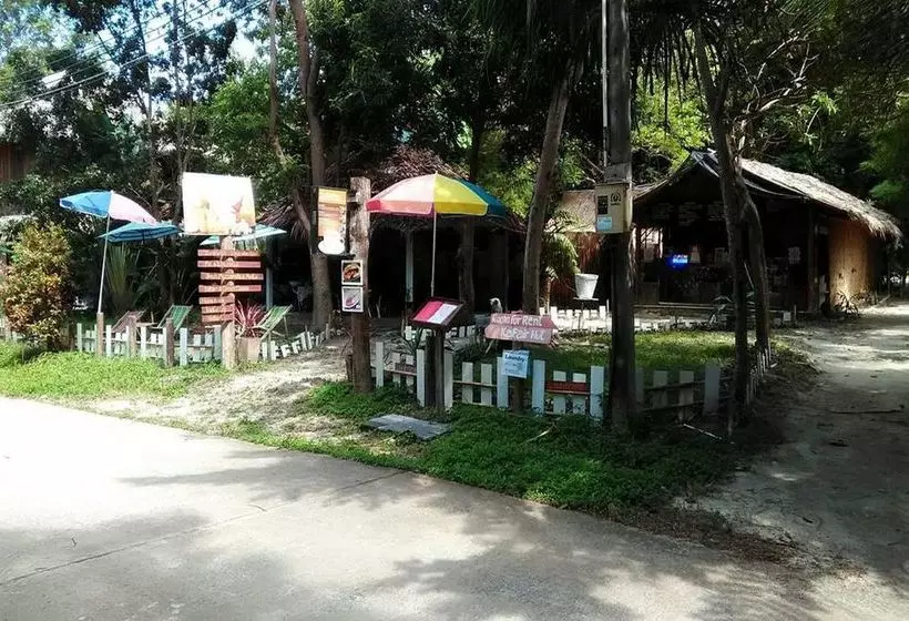 ホテル Kafair Hut