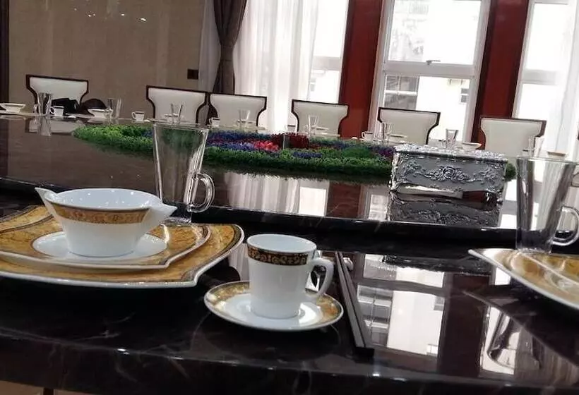 Kololo Courts Hotel And Restaurant Kampala