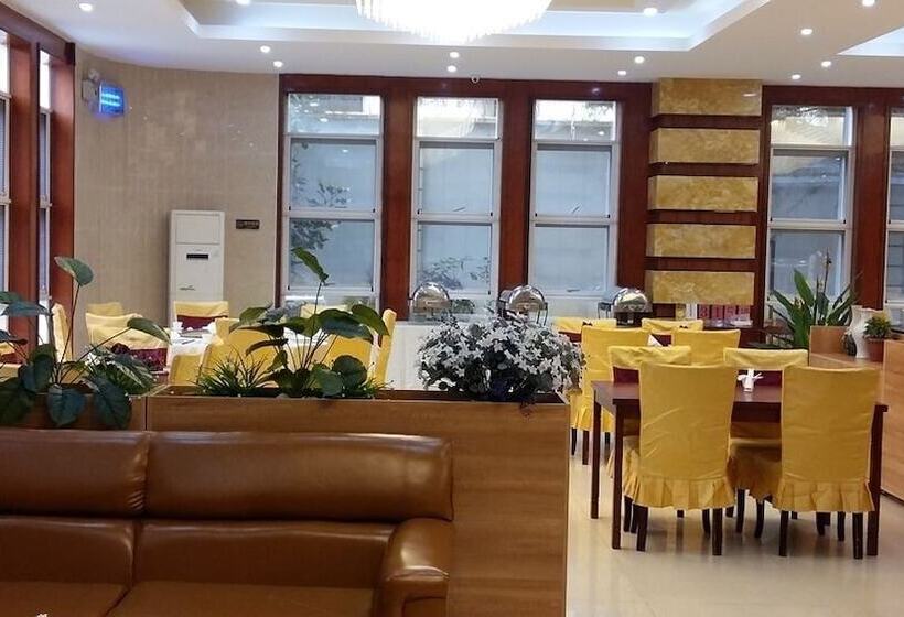 Kololo Courts Hotel And Restaurant Kampala