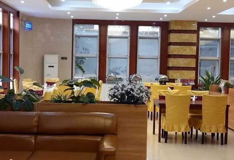 Kololo Courts Hotel And Restaurant Kampala