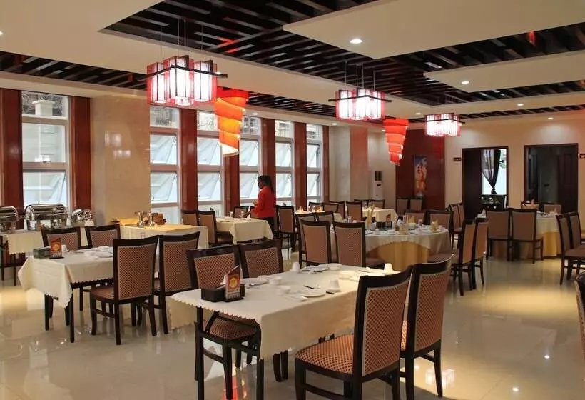 Kololo Courts Hotel And Restaurant Kampala