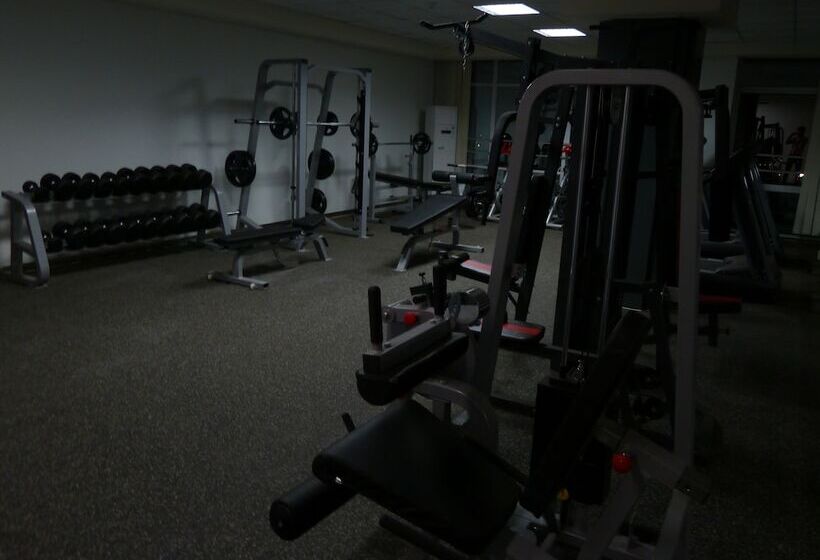 Kololo Courts Hotel And Restaurant Kampala