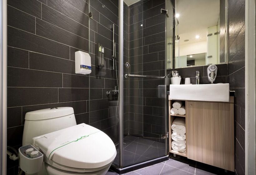 Merryday Hotel Banqiao Branch