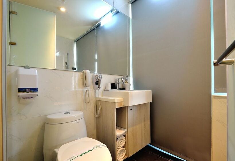 Merryday Hotel Banqiao Branch