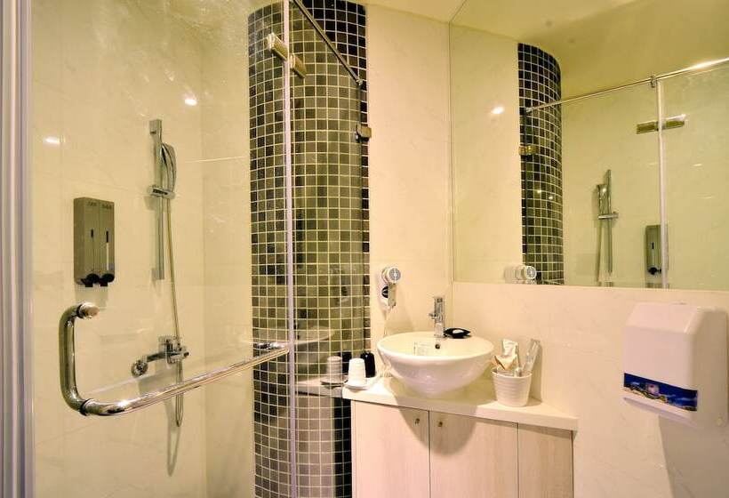 Merryday Hotel Banqiao Branch