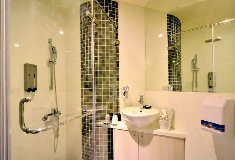 Merryday Hotel Banqiao Branch