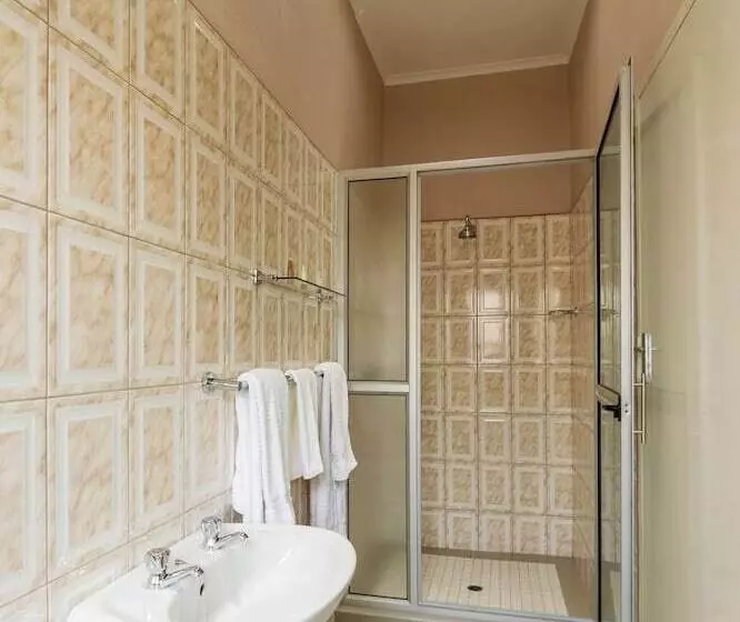 Hotelli Premier Guest Lodge