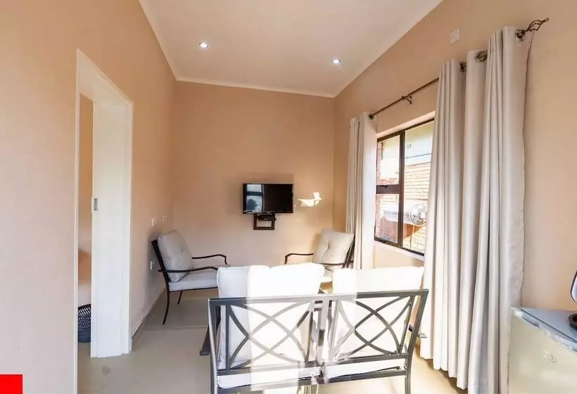 Hotelli Premier Guest Lodge