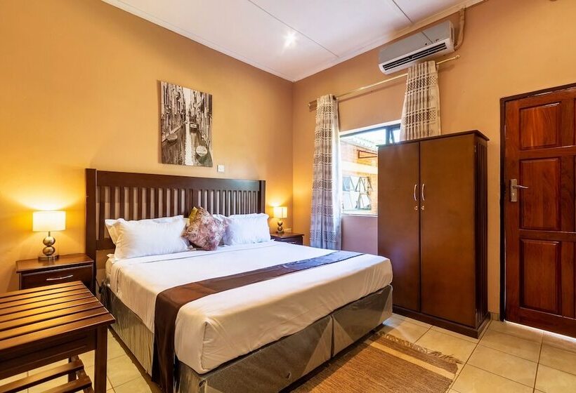 호텔 Premier Guest Lodge