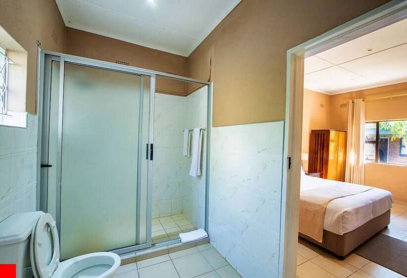 호텔 Premier Guest Lodge