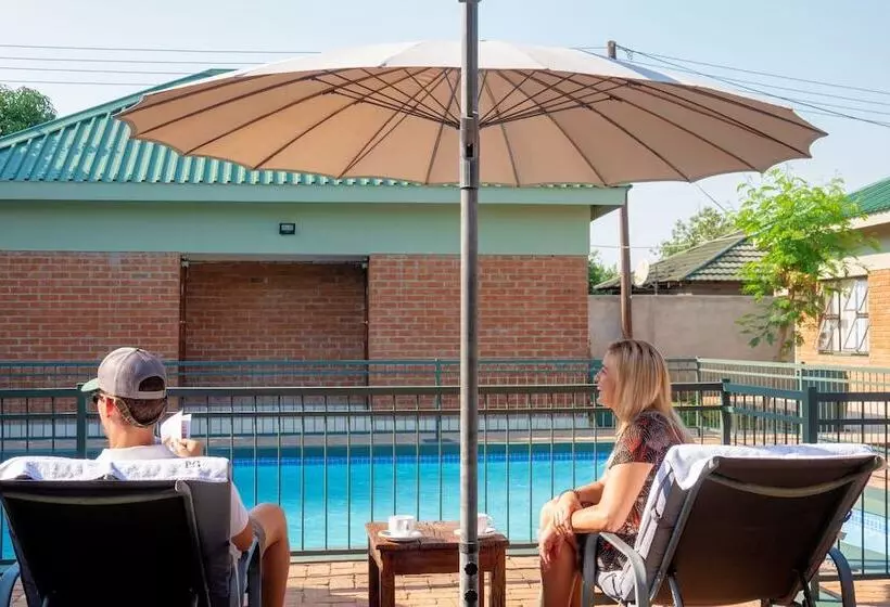 Hotelli Premier Guest Lodge