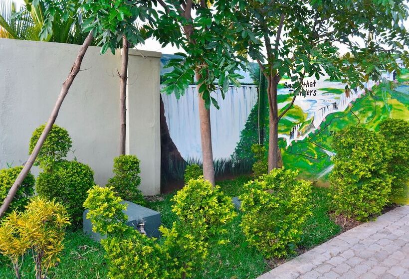 호텔 Premier Guest Lodge