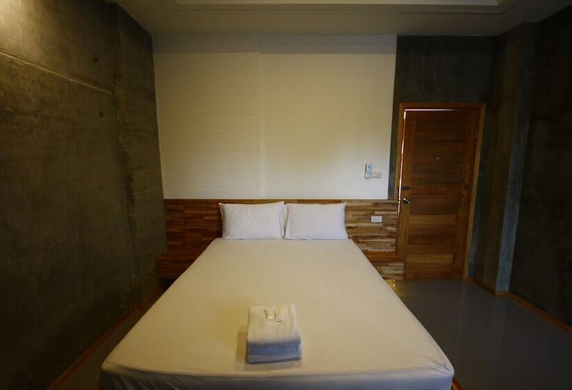 호텔 Suanmaithara Resort