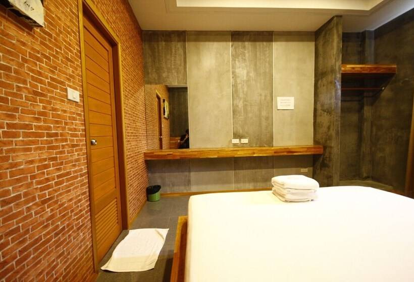 호텔 Suanmaithara Resort