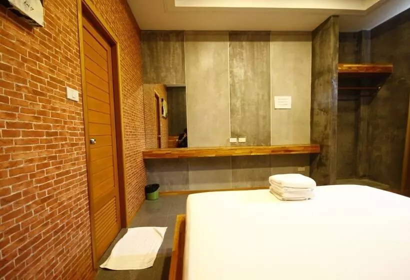 هتل Suanmaithara Resort