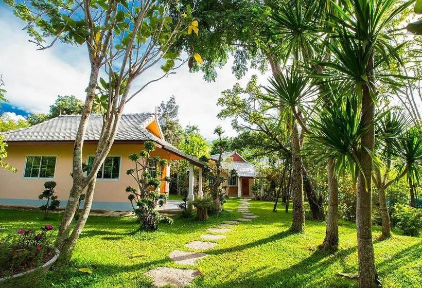 בית מלון כפרי Suansusana Resort