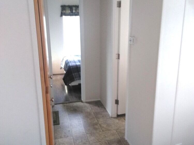 酒店 Willow Bay Rv Resort & Marina