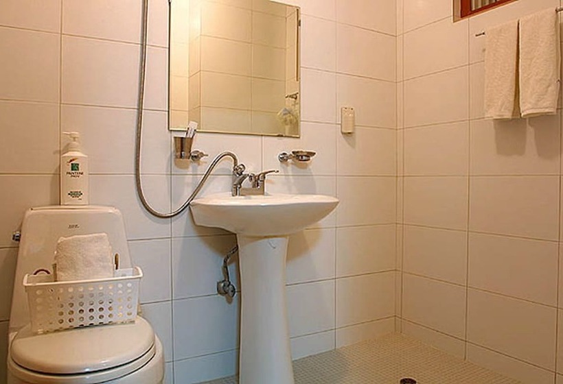 Mari Sea Ever Pension