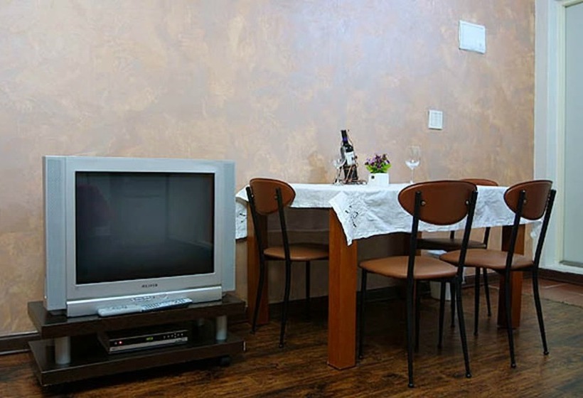 Mari Sea Ever Pension