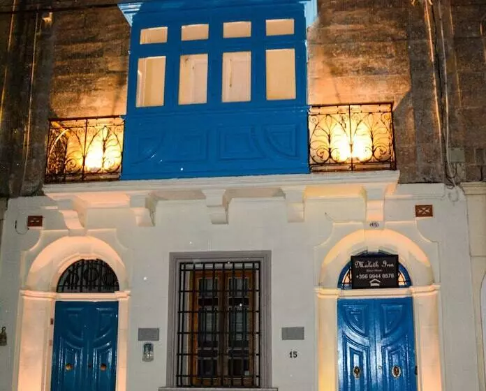 پانسیون Maleth Inn