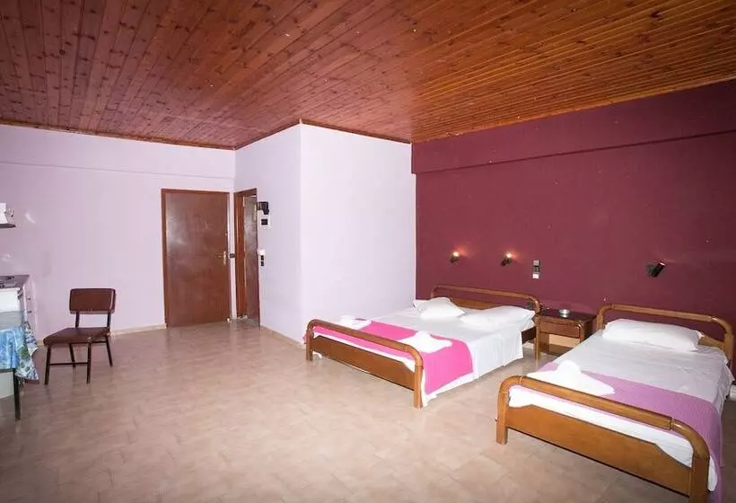 پانسیون Petania Hotel & Apartments