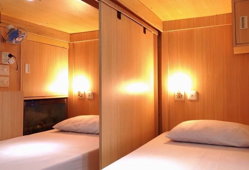 פנסיון Sahar Backpacker