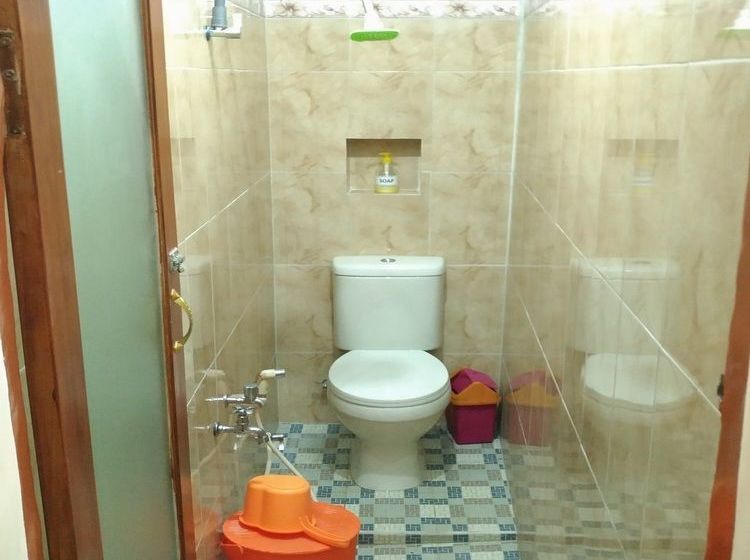 פנסיון Sahar Backpacker