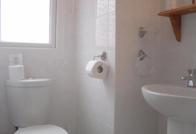 بنسيون The Chalfonts