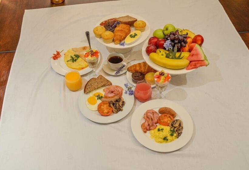 بنسيون Valley Villa