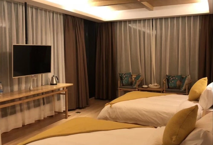 פנסיון Yun Feng Inn   Mount Wuyi