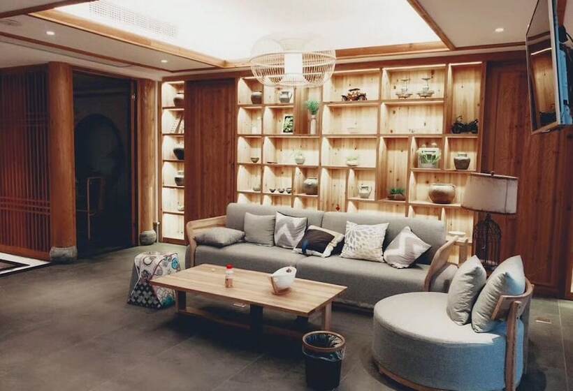 פנסיון Yun Feng Inn   Mount Wuyi