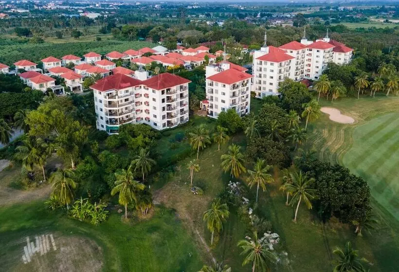 Seastar Hotel And Service Apartment