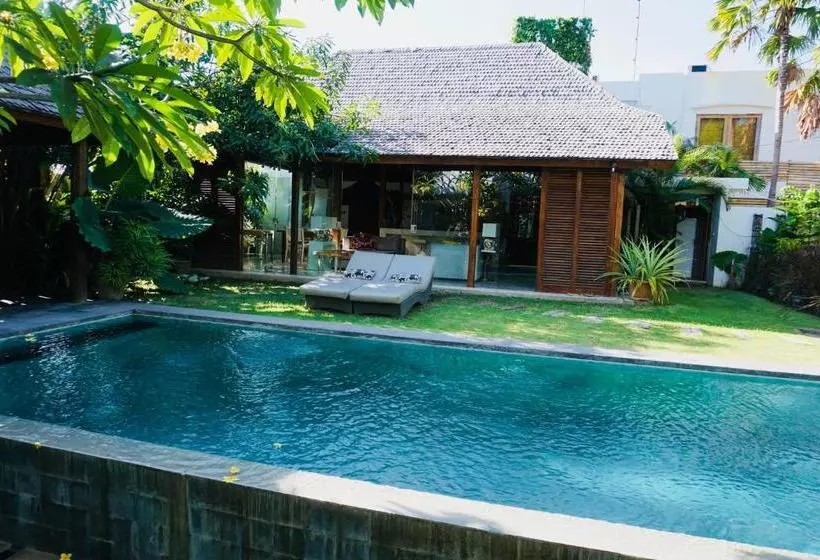 Villa Batik