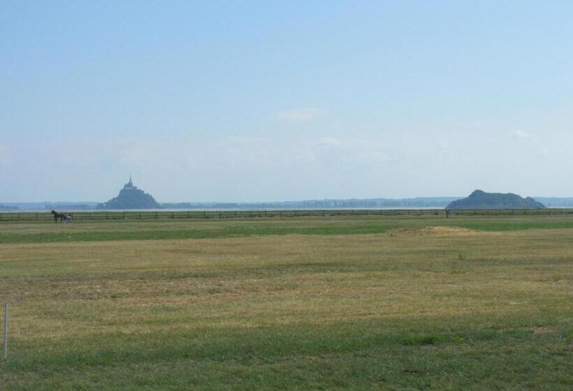 مبيت وإفطار A L'abri Des Vents