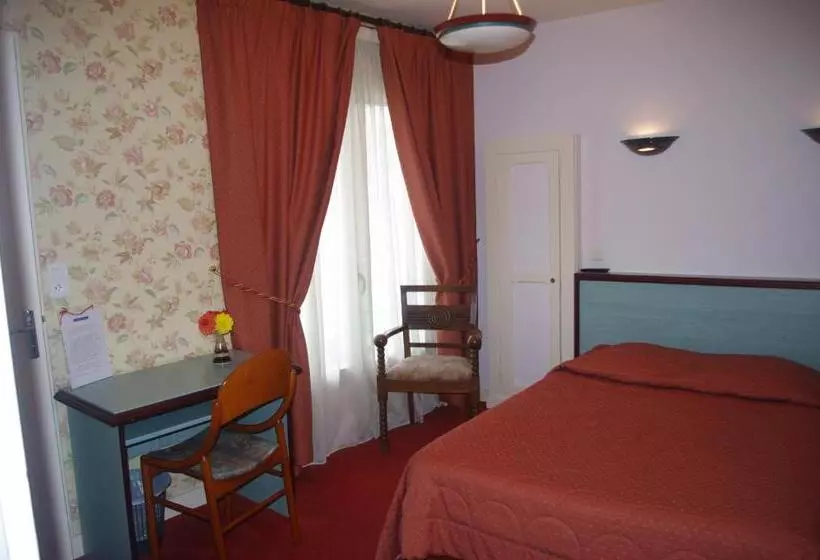 Aamiaismajoitus (B&B) A L'abri Des Vents