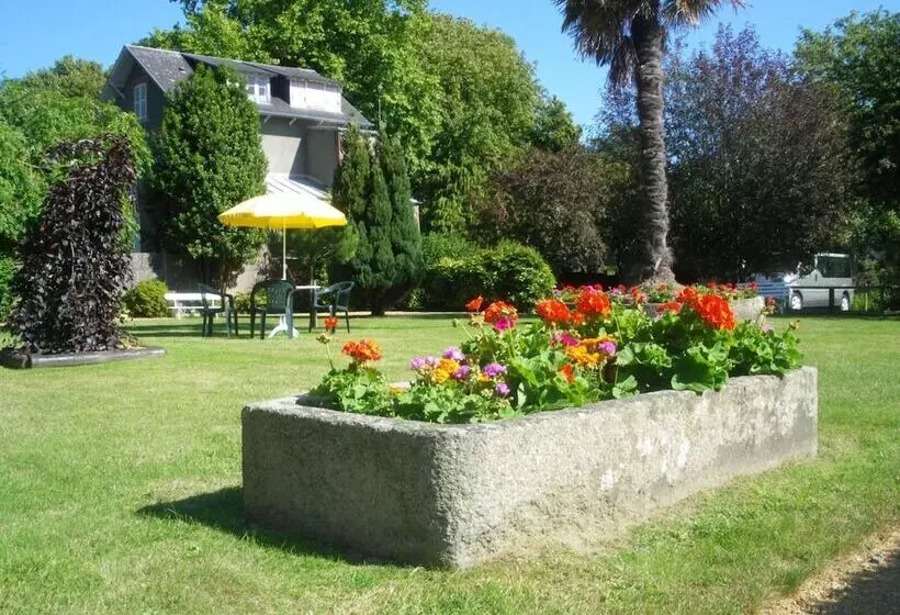 Aamiaismajoitus (B&B) A L'abri Des Vents