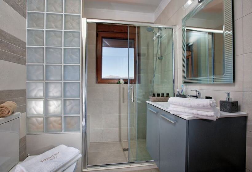 Cretan Vineyard Hill Villa Private Pool, Panoramic View, Beautiful Vineyard