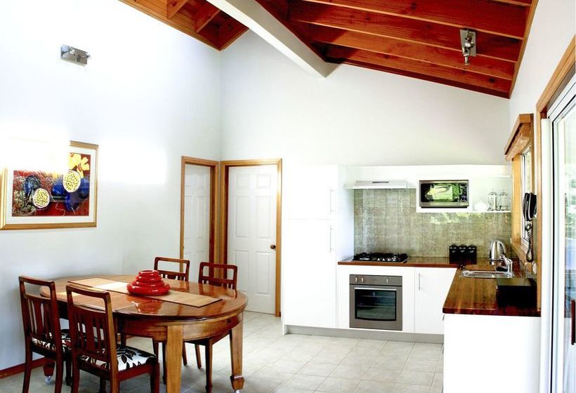 Forrester Court Clifftop Cottages