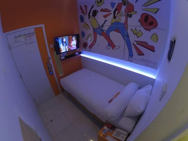 Front One Cabin Tirtonadi Solo