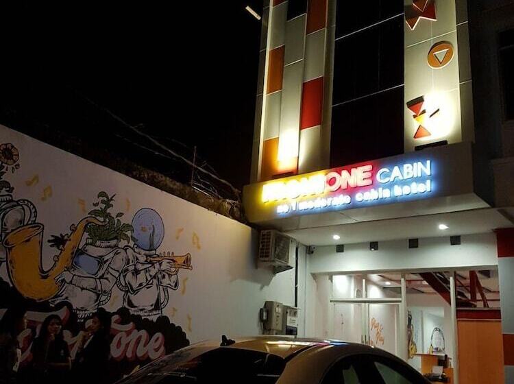 Front One Cabin Tirtonadi Solo