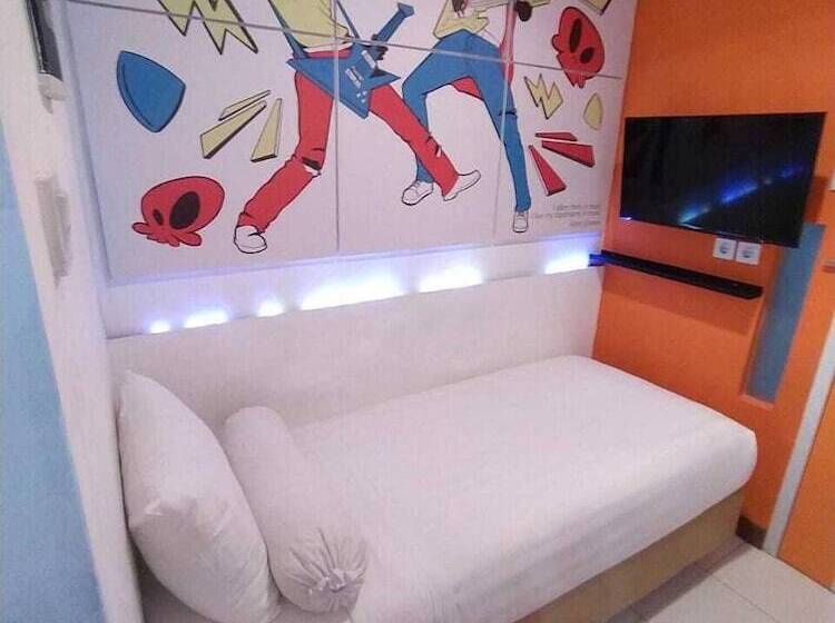 Front One Cabin Tirtonadi Solo