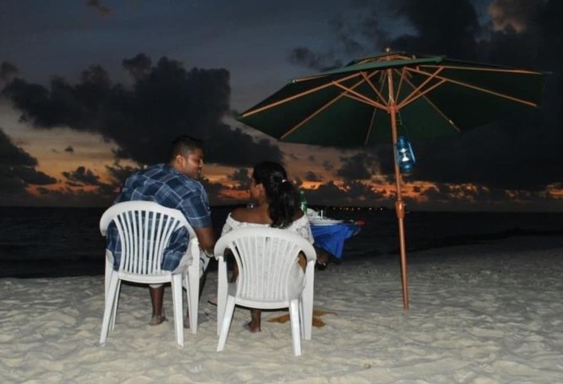 هتل Beach Residence