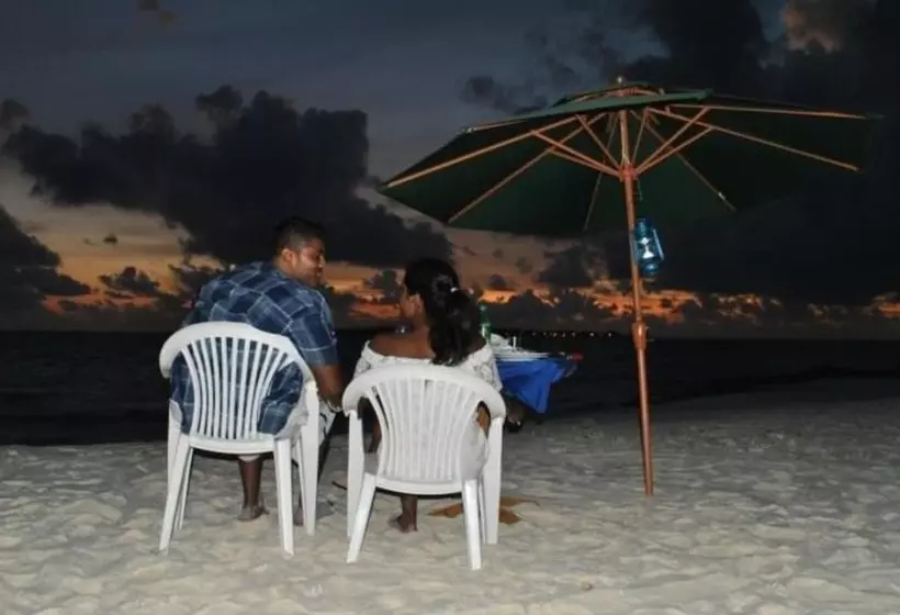 هتل Beach Residence