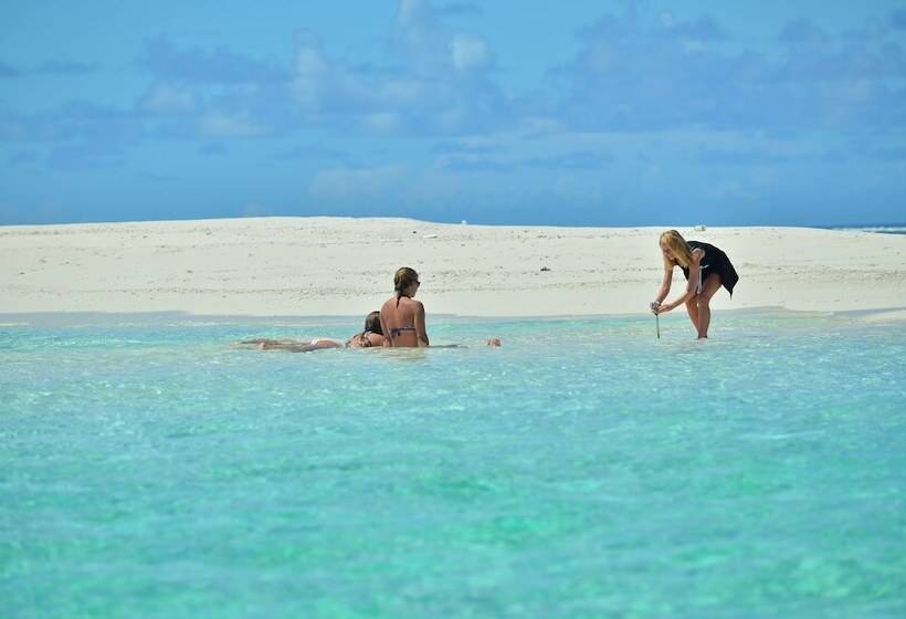 هتل Beach Residence