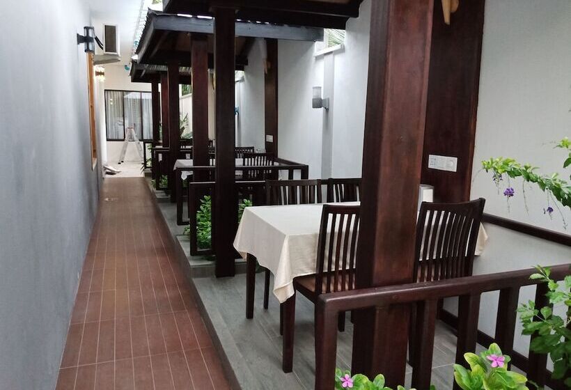 هتل Beach Residence