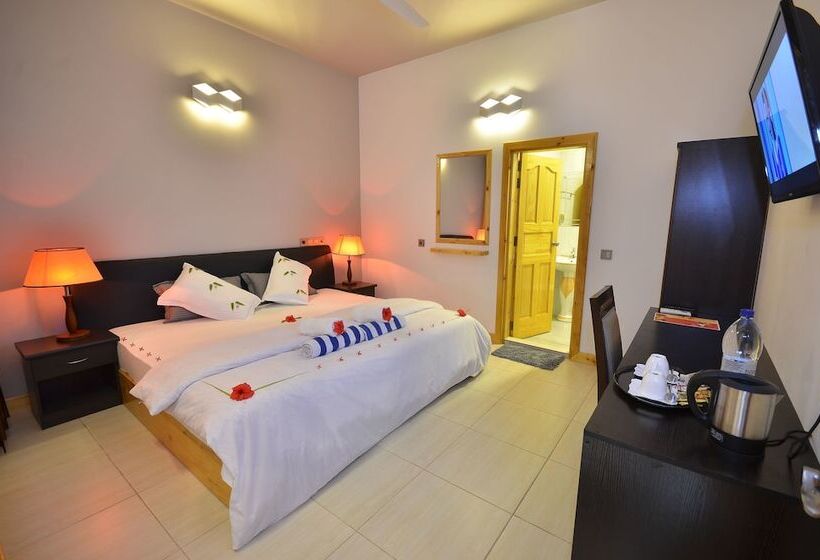 هتل Beach Residence