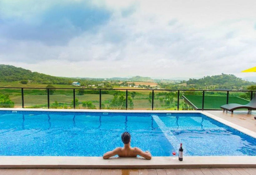 فندق Chantara Valley Resort