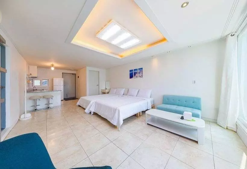 Hotelli Melodia Pension