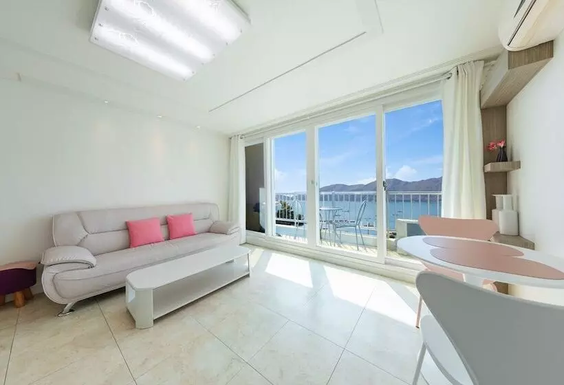 Hotelli Melodia Pension