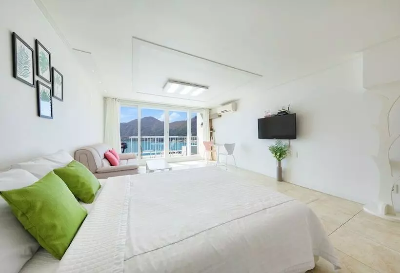 Hotelli Melodia Pension